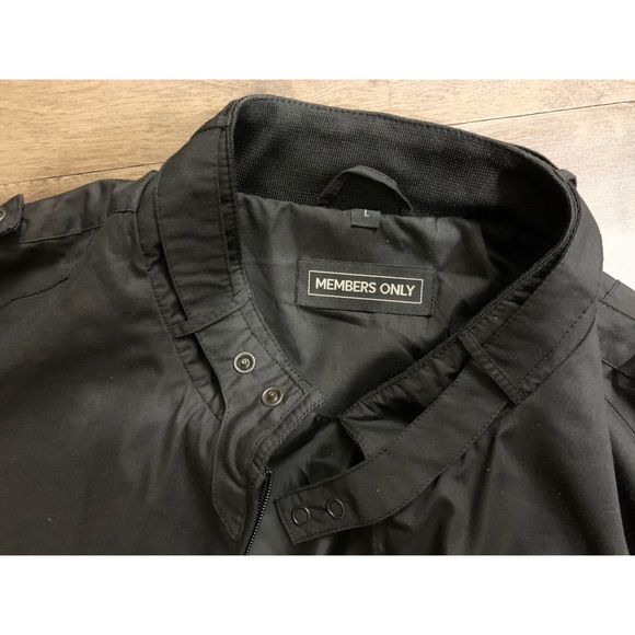 Black Urban Outfitters Members Only Jacket - Picture 3 of 4
